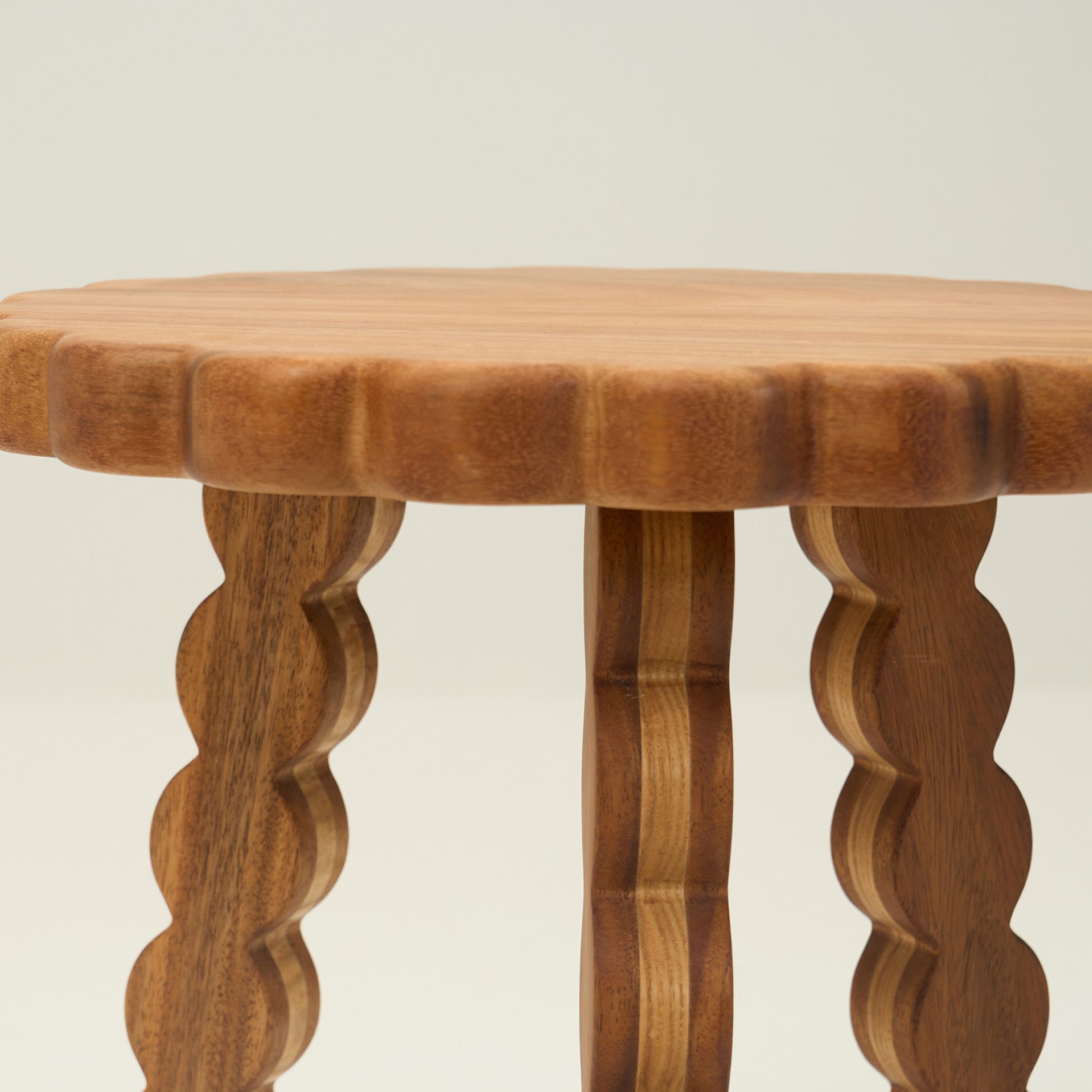 BISCOFF SIDE TABLE