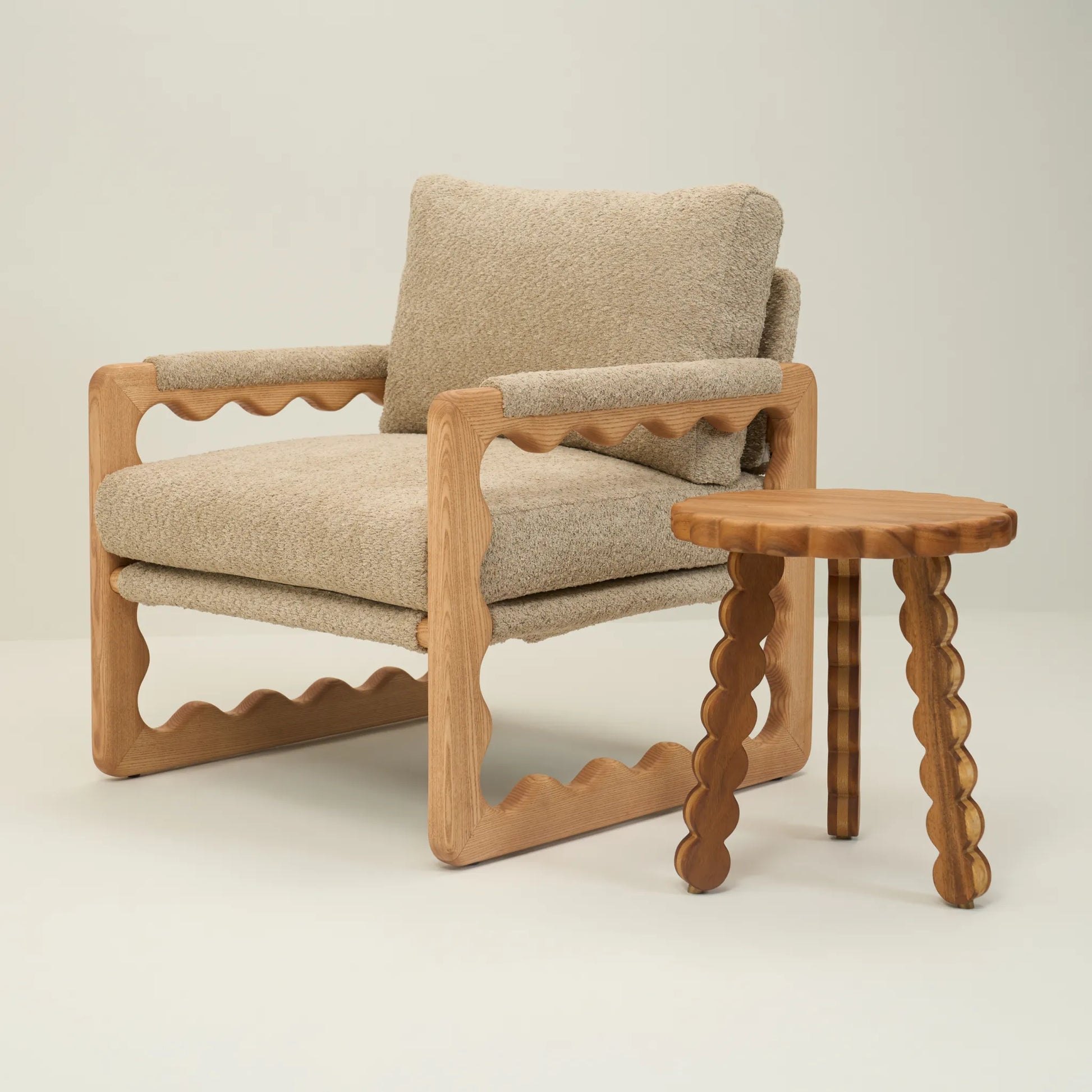 BISCOFF LOUNGE CHAIR