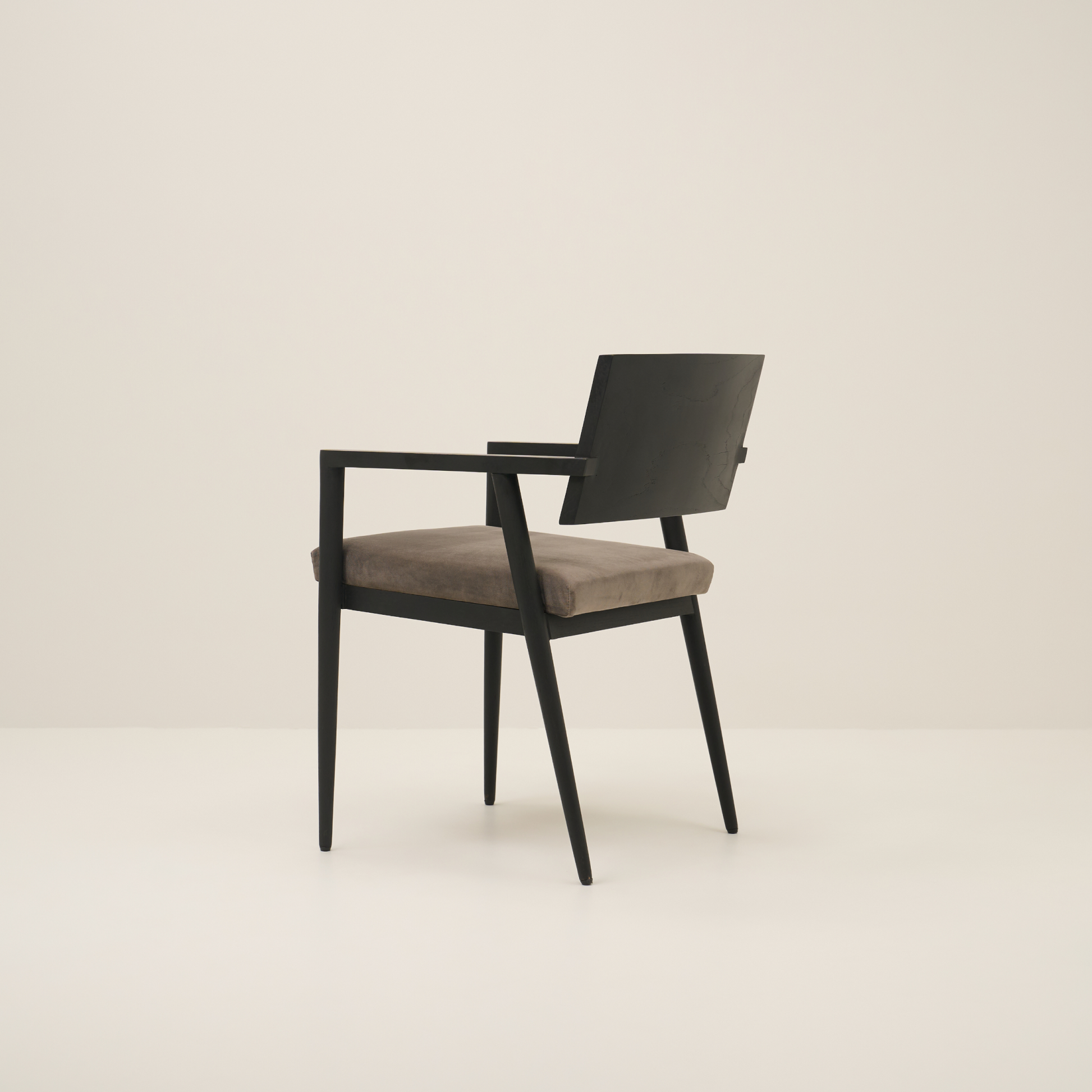 MAMBA CHAIR | BLACK