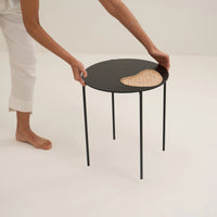 MOBO CIRCLE SIDE TABLE