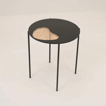 MOBO CIRCLE SIDE TABLE