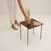 MOBO SQUARE SIDE TABLE