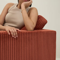 MONO LOUNGE CHAIR