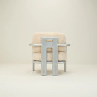 NANYUKI LOUNGE CHAIR