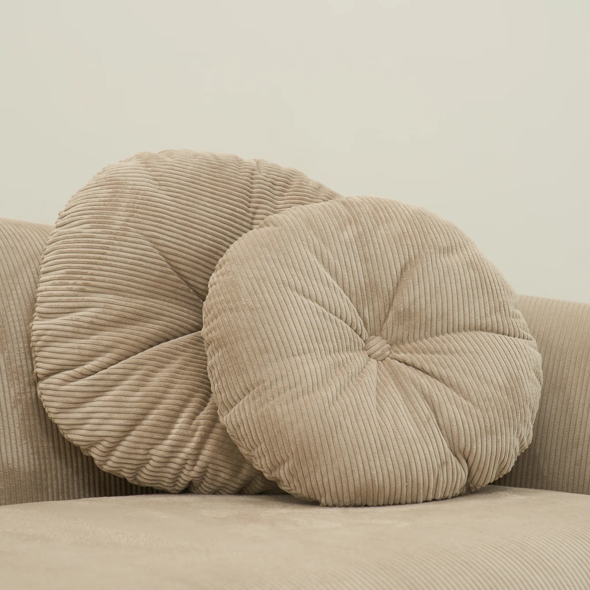 PEBBLE SOFA