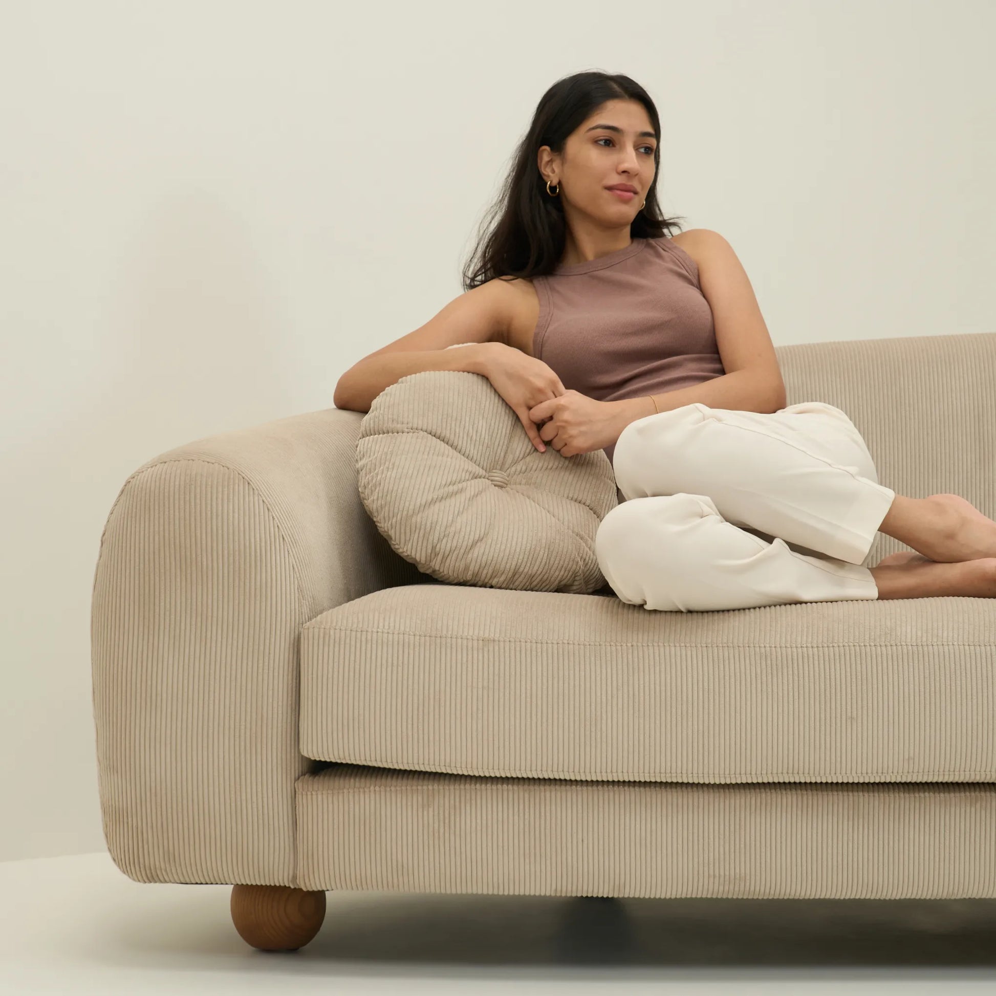 PEBBLE SOFA