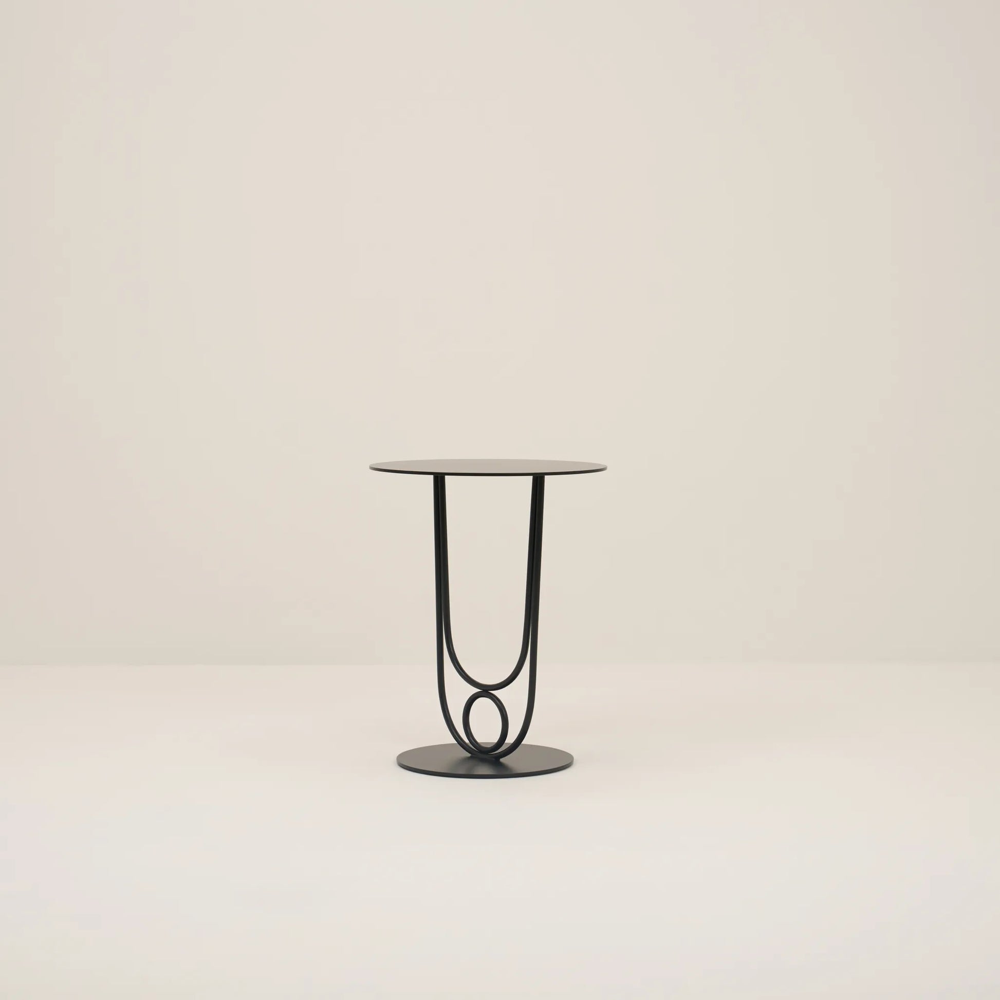 PONDI SIDE TABLE