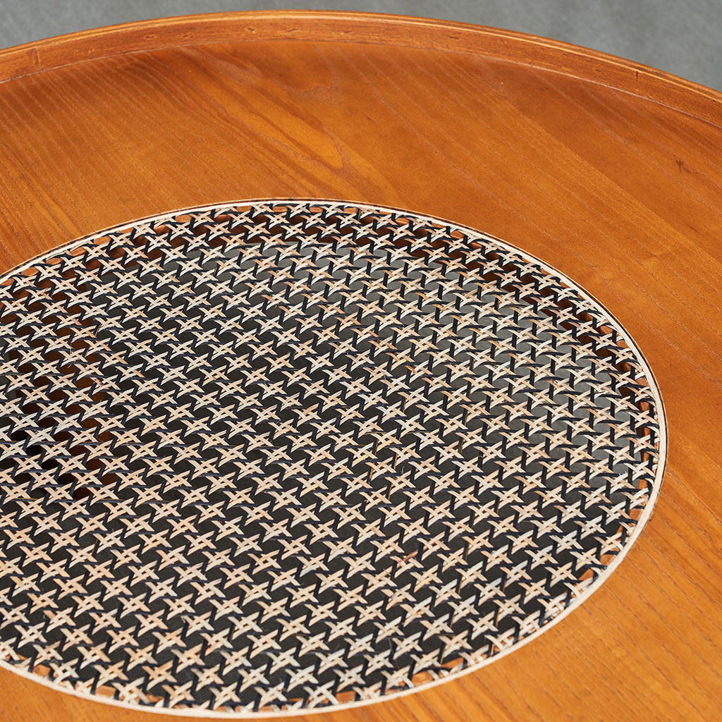 TRIVET COFFEE TABLE