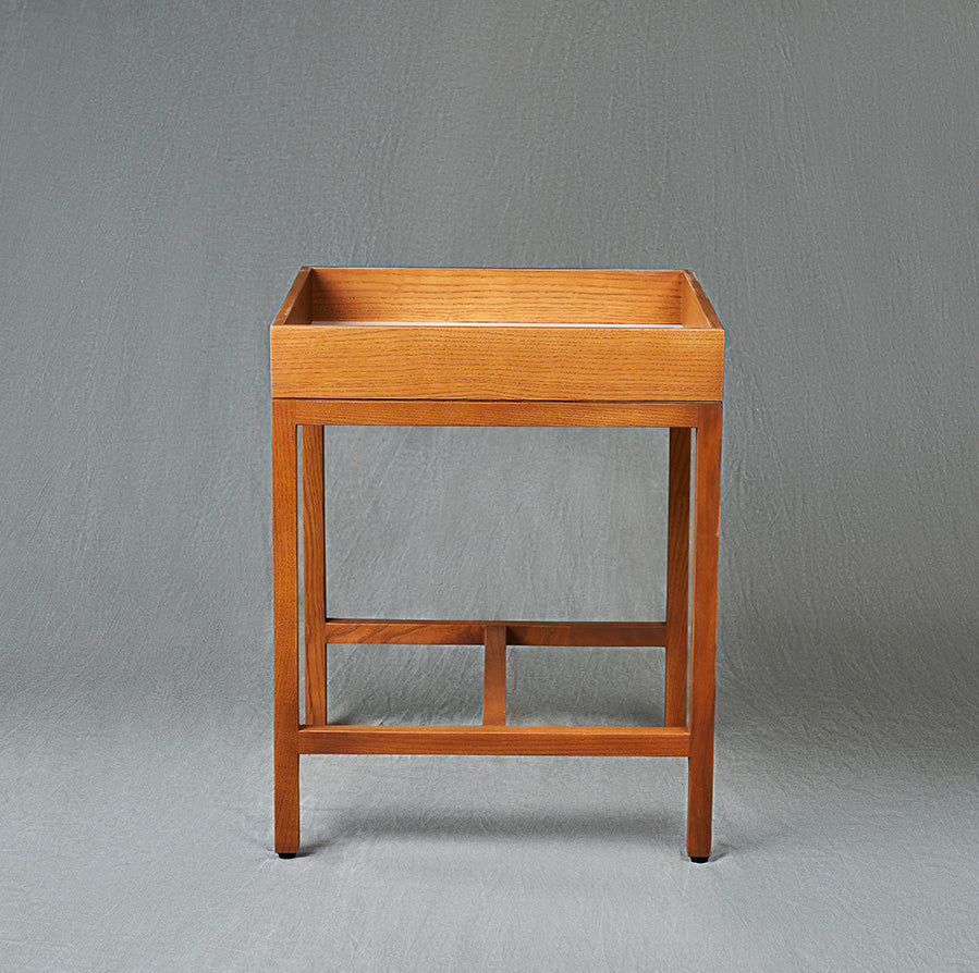 TRÉ -  SIDE TABLE