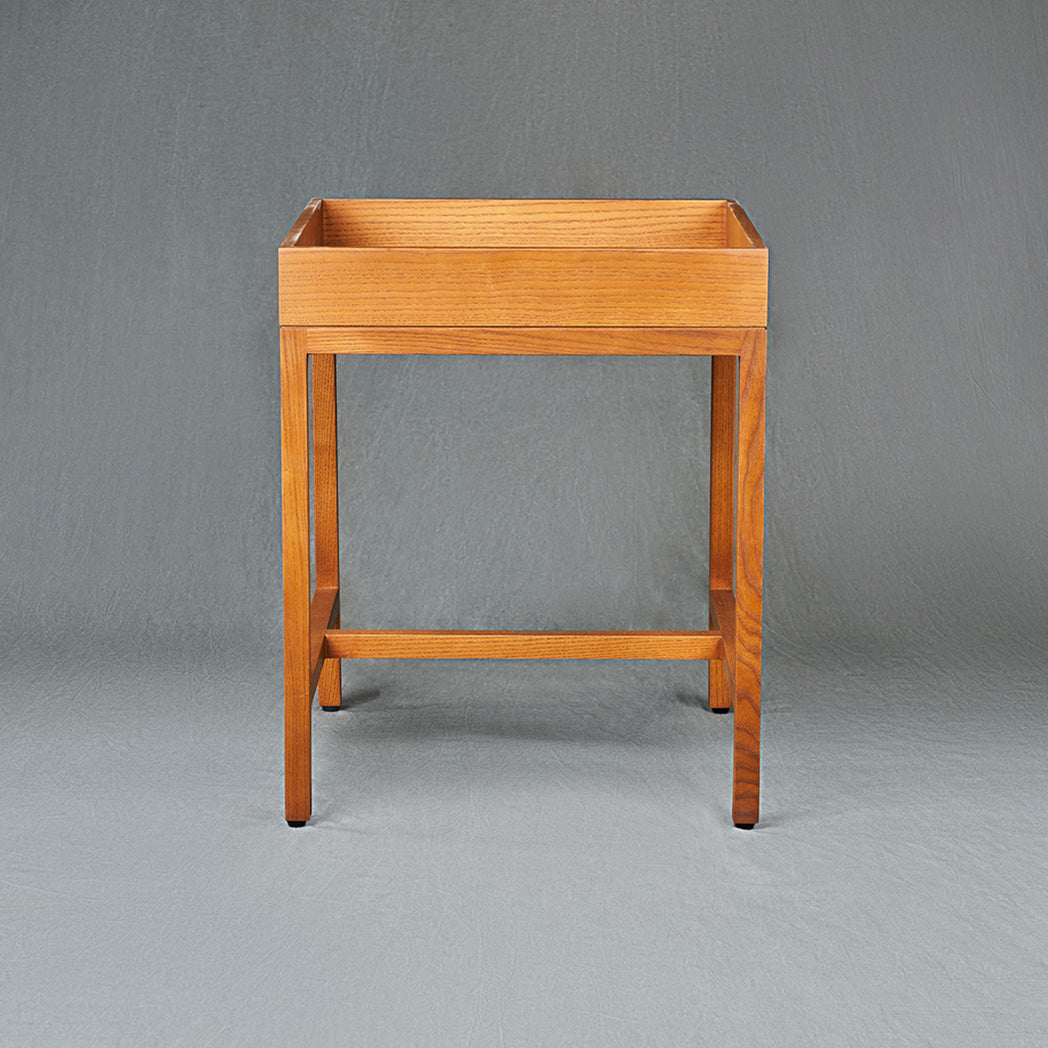 TRÉ -  SIDE TABLE