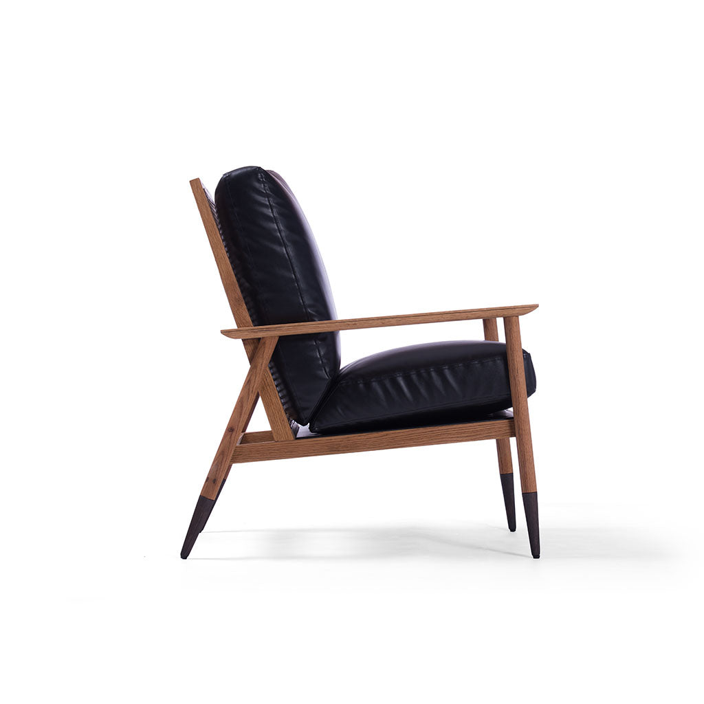 BAWA LOUNGE CHAIR